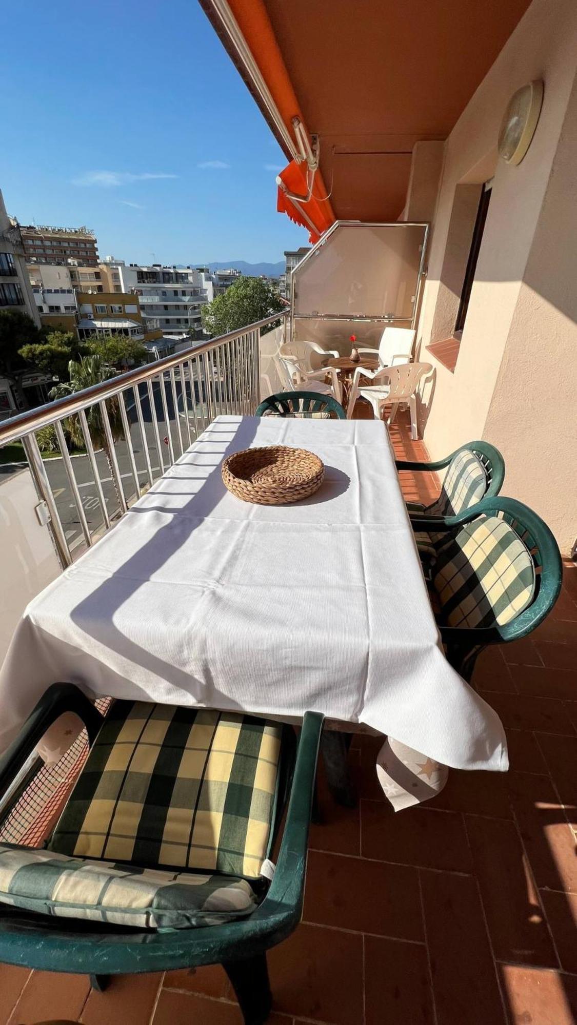 Piso Vista Mar Y Parking En Roses Av-30アパートメント エクステリア 写真