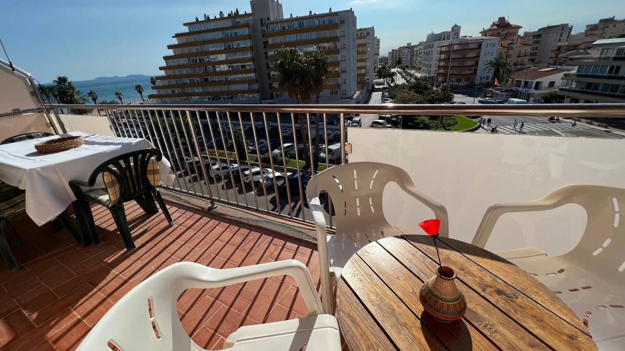 Piso Vista Mar Y Parking En Roses Av-30アパートメント エクステリア 写真
